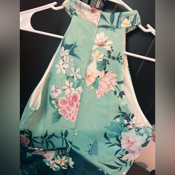 Halter style green flower dress Medium by Venus - Picture 8 of 17